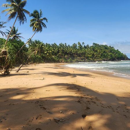 Red Sun Beach Villa Kosgoda Luaran gambar